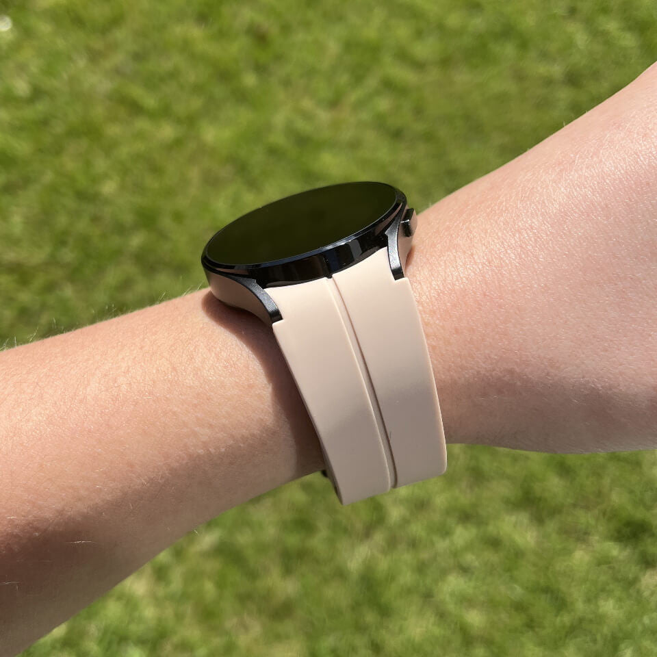 Silikonarmband mit Magnetverschluss für Galaxy Watch 4, 5 & 6